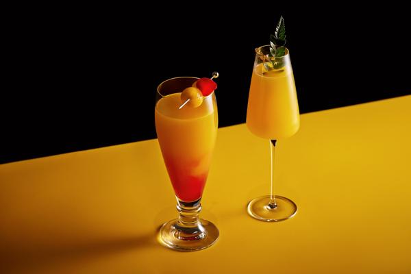 Summer Apple Mango Cocktail