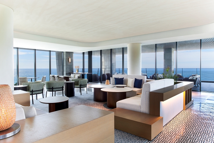 [Club Room Exclusive] ‘Confetti’ breakfast for 4 people & ‘Club Lounge’ Access for 4 people 