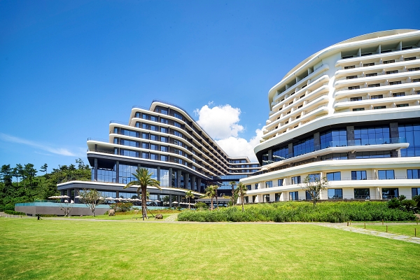 Parnas Signature (2 Nights) 