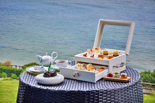 Summer Apple Mango Afternoon Tea Set 